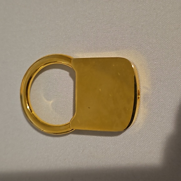 Vintage Goldtone T keychain - Picture 2 of 4